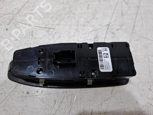 Right front window switch BMW 1 (F20) 118 d | BP38594937I26 - Image 6