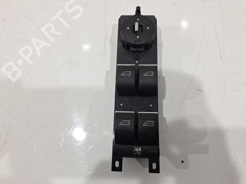Used Right front window switch Right front window switch 26872395 26872395
