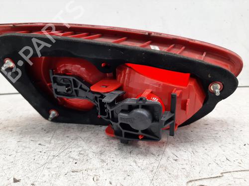 Right taillight SEAT LEON (1P1) 1.2 TSI | BP26847153C35 