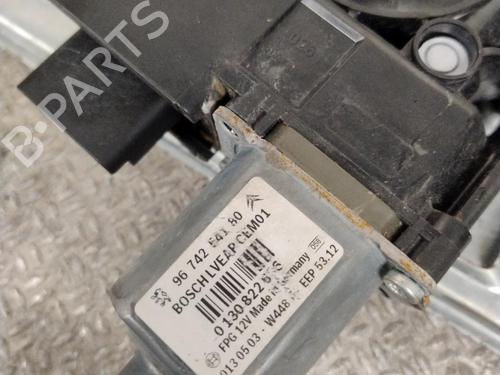 Used Front right window mechanism Front right window mechanism PEUGEOT 208 I (CA_, CC_) 1.6 HDi (114 hp) 32740206 32740206