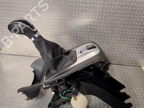 Used Shift knob Shift knob OPEL MERIVA B MPV (S10) 1.4 (75) (120 hp) 26226117 26226117