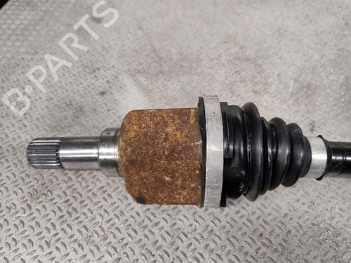 Used Left front driveshaft Left front driveshaft CITROËN C3 III Van (SX_, SY_) BlueHDi 100 (102 hp) 32332430 32332430