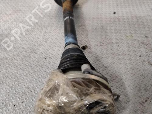 Used Left front driveshaft SEAT ALTEA (5P1) 1.6 TDI (105 hp) 31119621