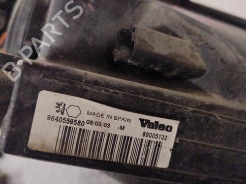 Lyskaster venstre PEUGEOT 206 Hatchback (2A/C) 1.6 16V (109 hp) 29739642