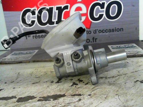 Used Brake master cylinder PEUGEOT 308 I (4A_, 4C_) 1.6 HDi (109 hp) 24064925