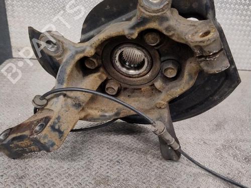 Used Left front steering knuckle Left front steering knuckle NISSAN JUKE (F15) 1.5 dCi (110 hp) 33331041 33331041