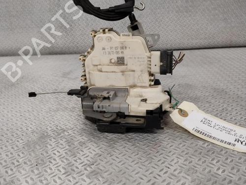 Front right lock SEAT LEON (1P1) 2.0 TDI 16V | BP25703701C97