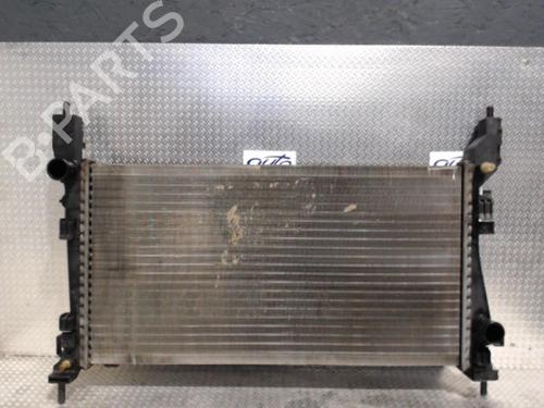 Used Water radiator Water radiator CITROËN NEMO Box Body/MPV (AA_) 1.4 HDi (68 hp) 24075958 24075958