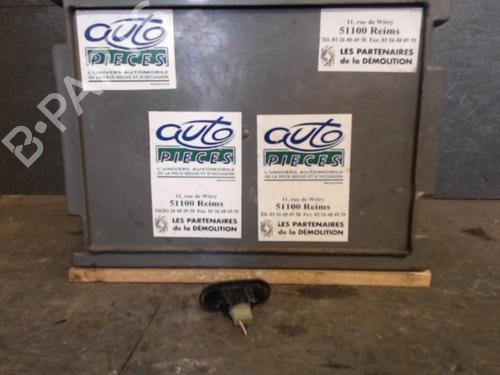 Pisca lateral esquerdo RENAULT KANGOO Express (FC0/1_) 1.2 16V (FC05, FC0W, FC1D, FC1P, FC1K, FC0T) (75 hp) 24069630