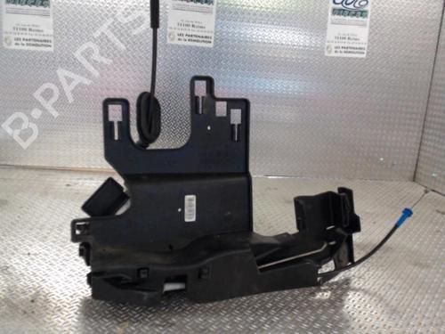 Used Front left lock FORD FIESTA VI (CB1, CCN) 1.4 TDCi (68 hp) 24071705