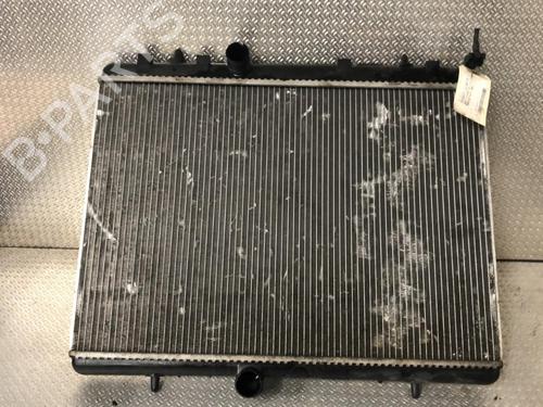 Used Water radiator PEUGEOT 307 (3A/C) 1.6 HDi (90 hp) 24098300
