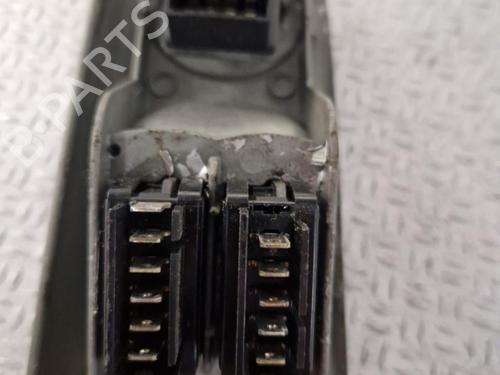 Used Left front window switch RENAULT TWINGO I (C06_) 1.2 16V (C06C, C06D, C06K) (75 hp) 24098001