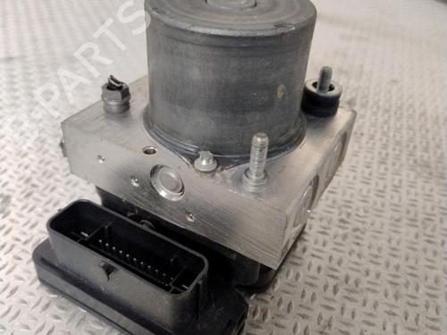 Used ABS pump ABS pump VW CRAFTER Van (SY_, SX_) 2.0 TDI FWD (SYB, SYC, SYD) (140 hp) 26514280 26514280