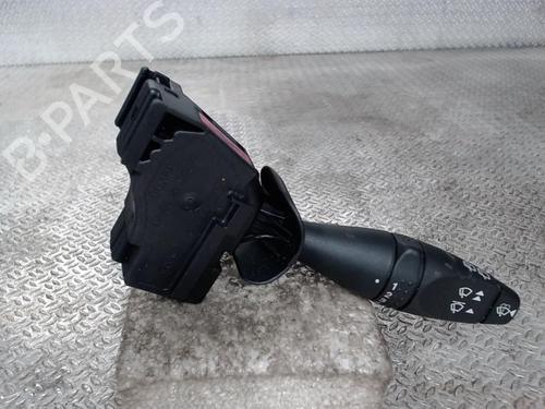 Used Steering column stalk FORD MONDEO III Saloon (B4Y) 2.0 16V TDDi / TDCi (115 hp) 24078173