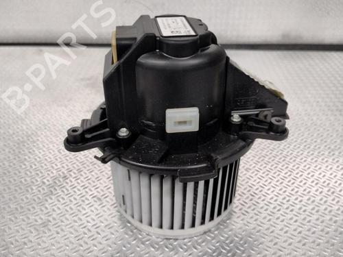 Heater blower motor PEUGEOT 5008 II (MC_, MJ_, MR_, M4_) 2.0 BlueHDi 180 (MJEHZW, MJEHZR, MJEHZP) | BP25703965M62 
