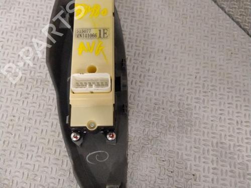 Left front window switch MITSUBISHI GRANDIS (NA_W) 2.0 DI-D (NA8W) | BP29644420I27 