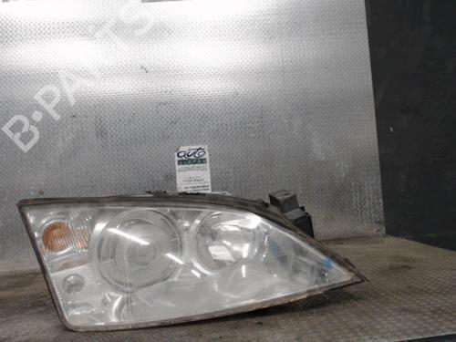 Used Right headlight FORD MONDEO III (B5Y) [2000-2007]  24083065