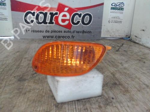 Used Left front indicator FORD FOCUS I (DAW, DBW) 1.6 16V (100 hp) 24068936