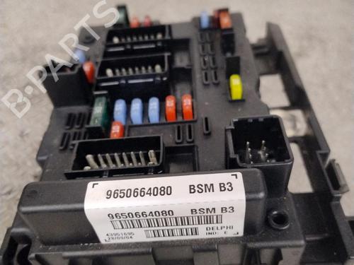 Fuse box PEUGEOT 206 CC (2D) 1.6 16V (2DNFUF, 2DNFUR) | BP33058427E1 - Image 3