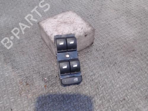 Used Left front window switch Left front window switch CITROËN C3 III (SX) 1.2 VTi 82 (82 hp) 24101867 24101867