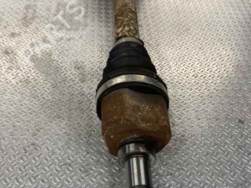 Used Left front driveshaft PEUGEOT 207 (WA_, WC_) 1.6 HDi (90 hp) 26015435