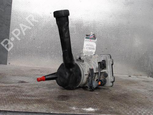 Used Steering pump CITROËN C4 Picasso I MPV (UD_) 2.0 HDi 138 (136 hp) 24090621