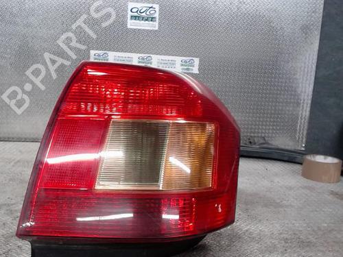 Used Right taillight TOYOTA COROLLA Saloon (_E12_) 1.6 VVT-i (ZZE121_, ZZE121R) (110 hp) 24095137