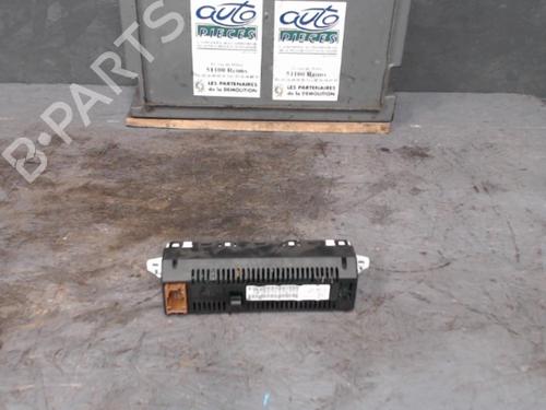 Used Display monitor CITROËN JUMPY II (VF7) 2.0 HDi 140 (136 hp) 24070407