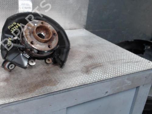 Used Right rear steering knuckle BMW 1 (F20) 116 i (136 hp) 24094131