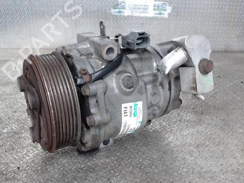 Used AC compressor AC compressor FIAT GRANDE PUNTO (199_) 1.3 D Multijet (75 hp) 24079972 24079972