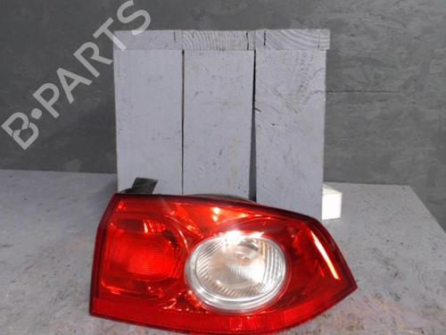 Used Right taillight Right taillight RENAULT LAGUNA II (BG0/1_) 1.9 dCi (BG1A, BG1W, BG0G) (110 hp) 24070342 24070342