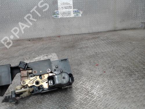 rear-right-lock-alfa-romeo-156-932_-1997-1998-1999-2000-2001-2002-2003-2004-2005-24081653 main image