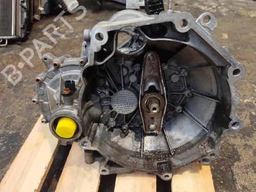 Used Gearbox Gearbox VW UP! (121, 122, BL1, BL2, BL3, 123) 1.0 (60 hp) 32486423 32486423