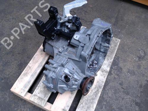 Used Gearbox VW POLO V (6R1, 6C1) 1.2 TDI (75 hp) 24096069