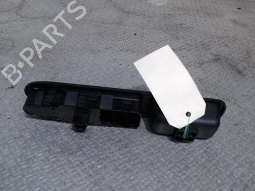 Used Left front window switch PEUGEOT 307 (3A/C) 1.6 HDi (90 hp) 24100975