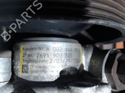 Used Steering pump MERCEDES-BENZ CLK (C208) CLK 200 (208.335) (136 hp) 24076974
