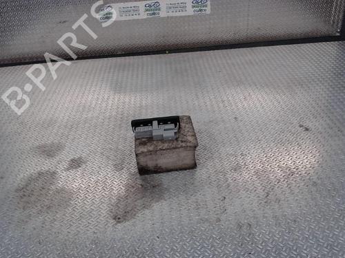 tailgate-handle-renault-clio-v-b7_-2019-37038877 main image