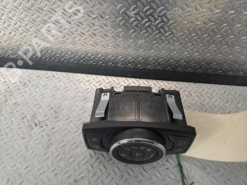 Used Headlight switch Headlight switch FORD FOCUS III Saloon 1.6 TDCi (95 hp) 24060682 24060682