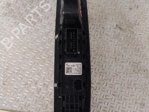 Used Left front window switch Left front window switch PEUGEOT 208 II (UB_, UP_, UW_, UJ_) 1.5 BlueHDI 100 (102 hp) 30139244 30139244