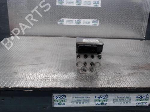 Used ABS pump NISSAN PRIMASTAR Van (X83) 1.9 dCi 100 (100 hp) 30484277