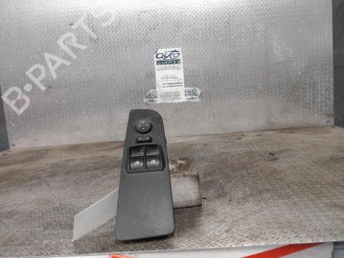 Used Left front window switch Left front window switch FIAT GRANDE PUNTO (199_) 1.3 D Multijet (75 hp) 24083074 24083074
