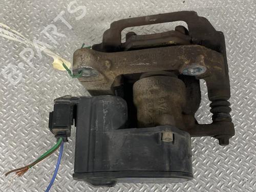 Used Left rear brake caliper Left rear brake caliper PEUGEOT 308 II (LB_, LP_, LW_, LH_, L3_) 2.0 BlueHDi 150 (150 hp) 24093826 24093826