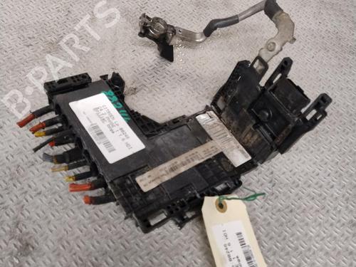 Sikringsdåse CITROËN C4 II (NC_) 1.6 HDi 90 (92 hp) 28087818