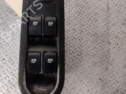 Left front window switch RENAULT MEGANE II (BM0/1_, CM0/1_) 1.5 dCi (BM0F, BM0T, BM2B, CM0F, CM0T) | BP28573104I27 