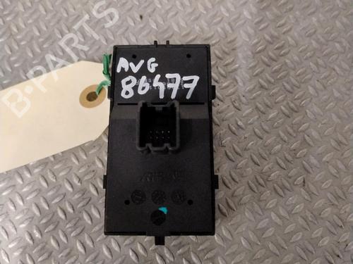 Used Left front window switch Left front window switch 24061686 24061686