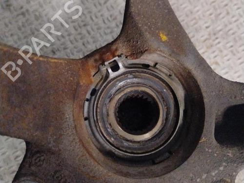 Fusée avant droite NISSAN NOTE (E11, NE11) 1.4 (88 hp) 32768154