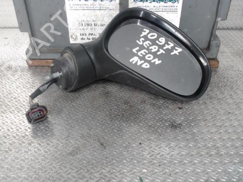 Used Right mirror SEAT LEON (1P1) 1.9 TDI (105 hp) 24073159