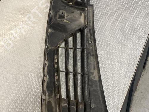 Used Grille RENAULT MASTER II Van (FD) 2.5 dCi (101 hp) 24090133