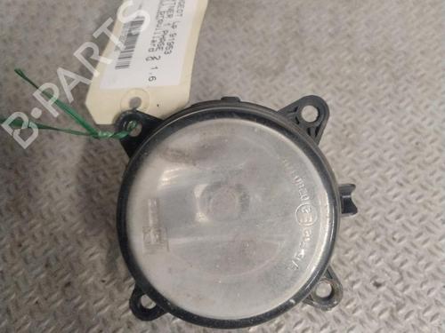 left-front-fog-light-peugeot-partner-mpv-5_-g_-1996-37595833 main image