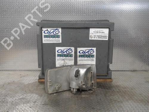 Used Left front indicator PEUGEOT BOXER Van (230L) 2.5 D (86 hp) 24071393